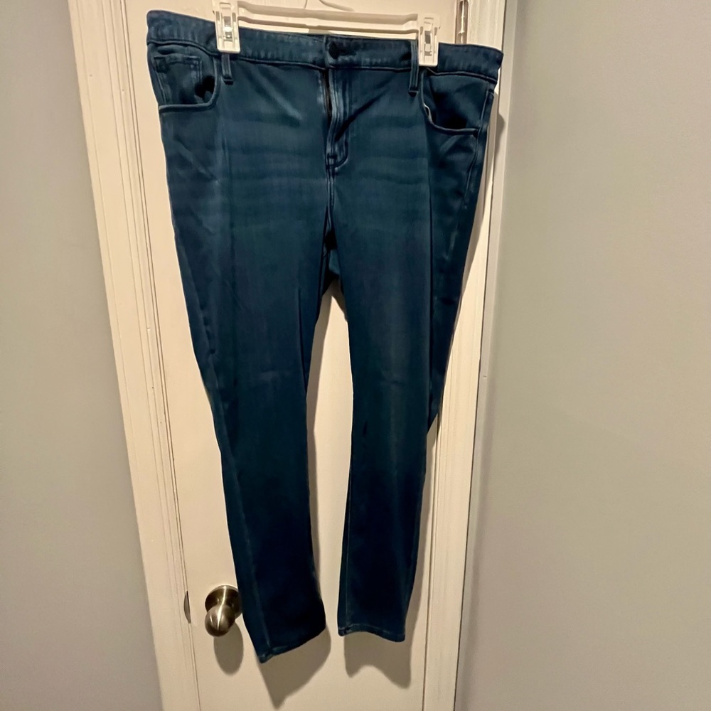 Old Navy Rockstar 24/7 Skinny Jeans size 16